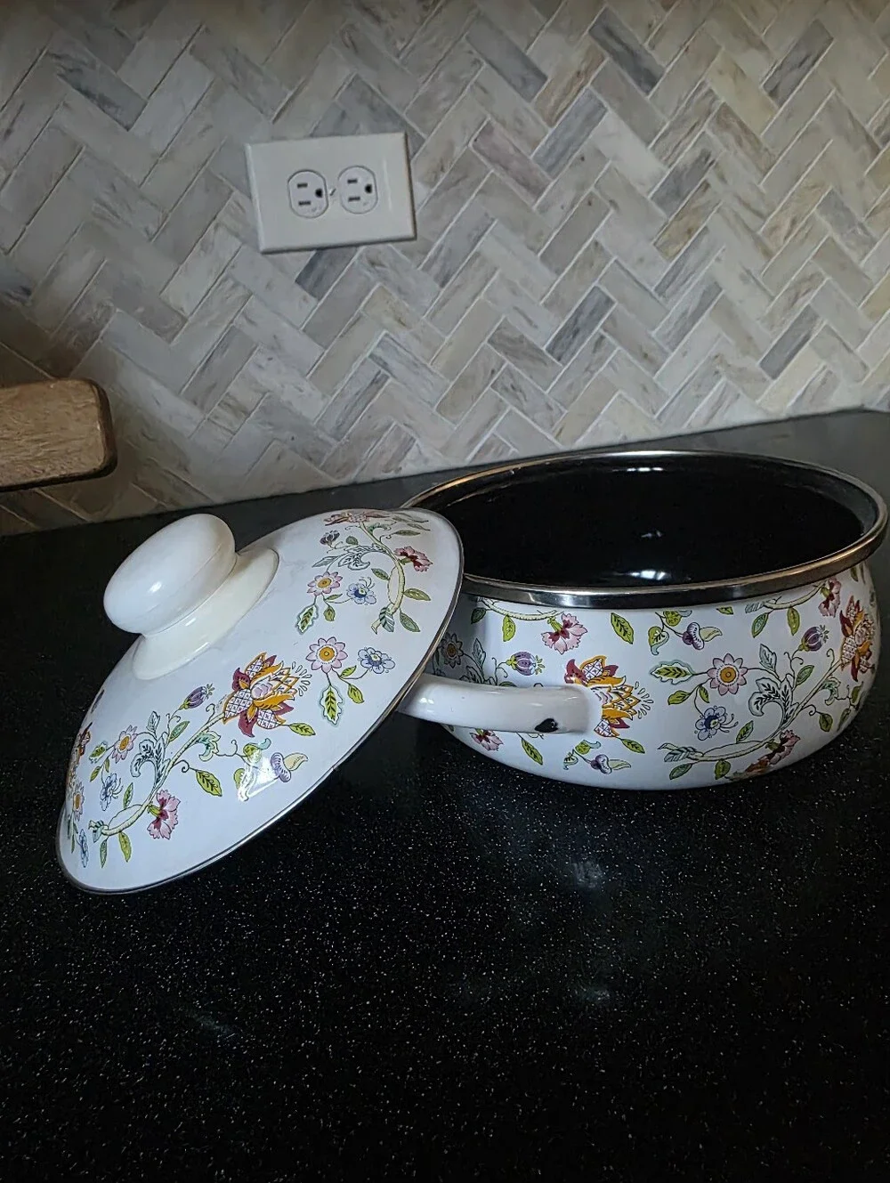 Minton Prinz HADDON HALL 1.5 QT Covered Casserole Stove Top Enameled Pan GERMANY